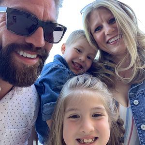 Meet your Posher, Charles